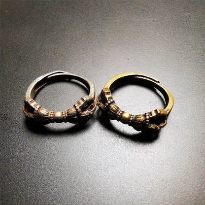 Vajra Ring,Buddhist Protection Jewelry 2.16" - Tibetan Buddhist vajra, close-up detail