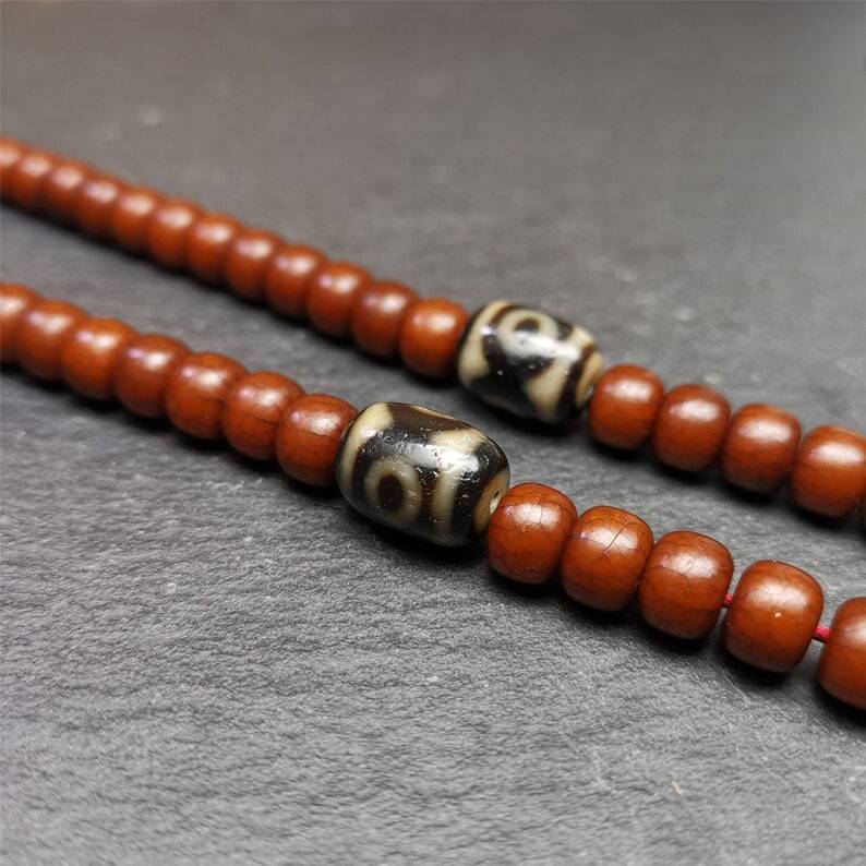 2 Eyes Dzi Spacer Marker Beads 0.47" - Tibetan dzi bead, front view