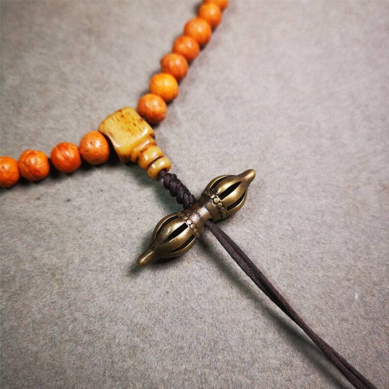 Amulet,Vajra Pendant for Mala,Bag Hanging,1.46" - Tibetan Buddhist mala beads, view 4