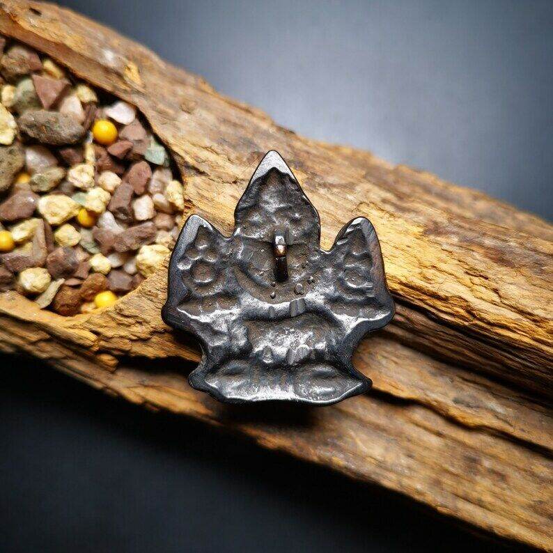 Buddhist Amulet,Mani Jewel Pendant,Cintamani Badge - Tibetan Buddhist amulet, detailed view