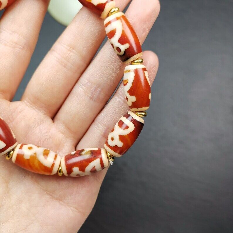 Unique Tibetan Fire Agate Tiger Tooth Dzi Bead Bracelet, 20 × 11mm