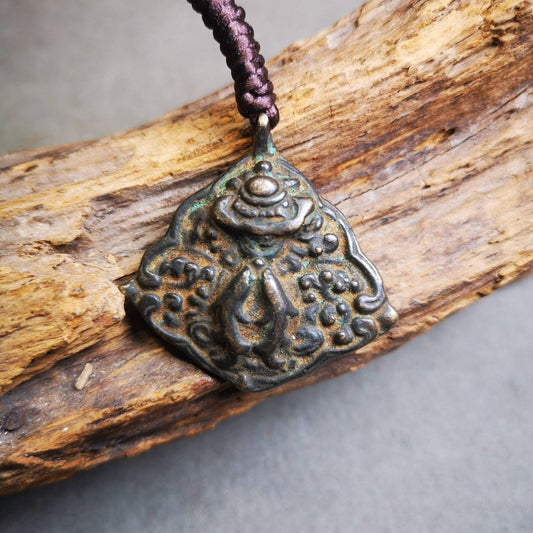 Buddhist Amulet, Vase and Golden Fish Badge,Thokcha