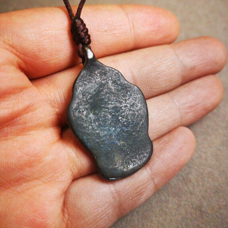 Buddhist Amulet,Lotus Pendant Badge - Tibetan Buddhist amulet, size reference