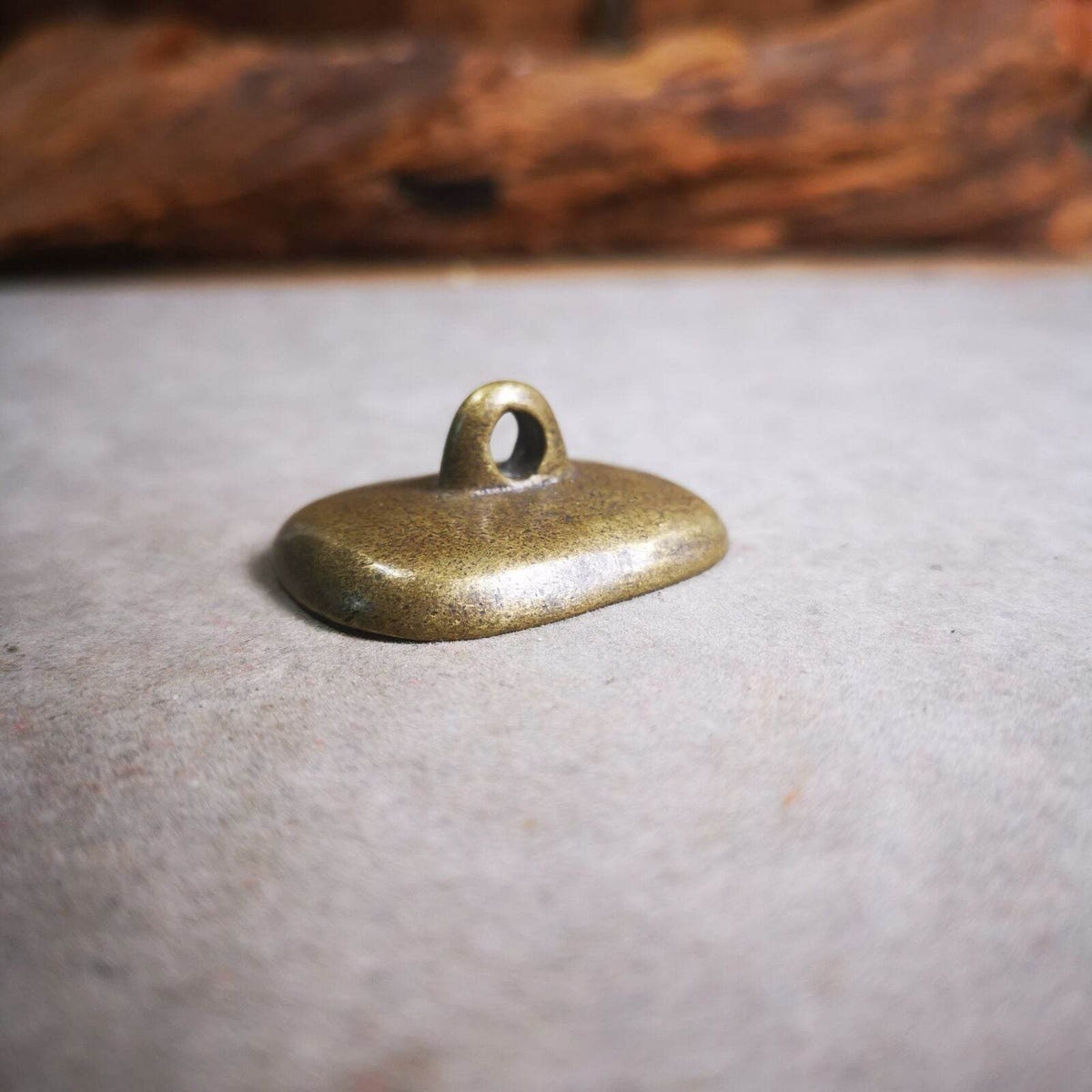 Old Style Lotus Hand Avalokiteshvara Tsa Tsa Mold - Tibetan tsa tsa mold, view 4