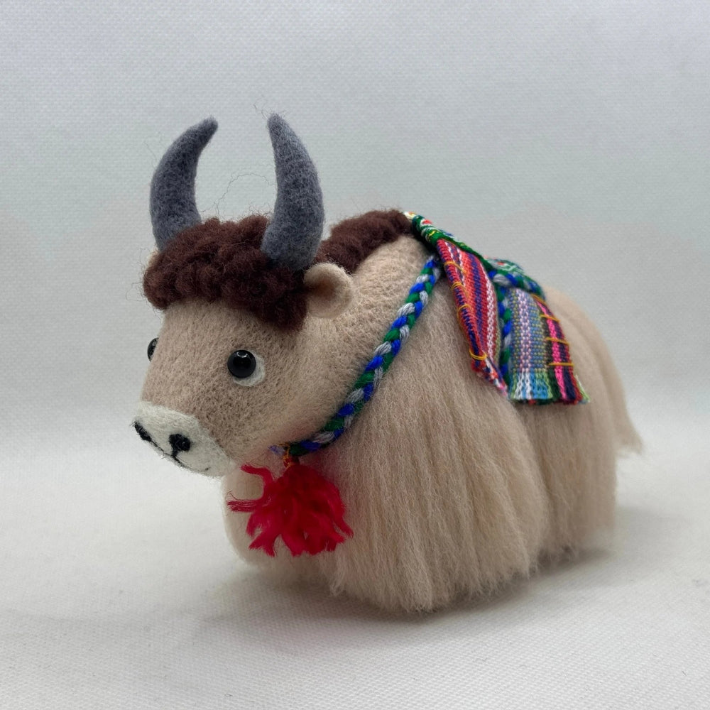 Wool Felt Yak Ornaments Gift, 3.54"×2.75"