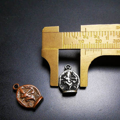 Amulet,Kurukulla Pendant - Tibetan Buddhist amulet, size reference
