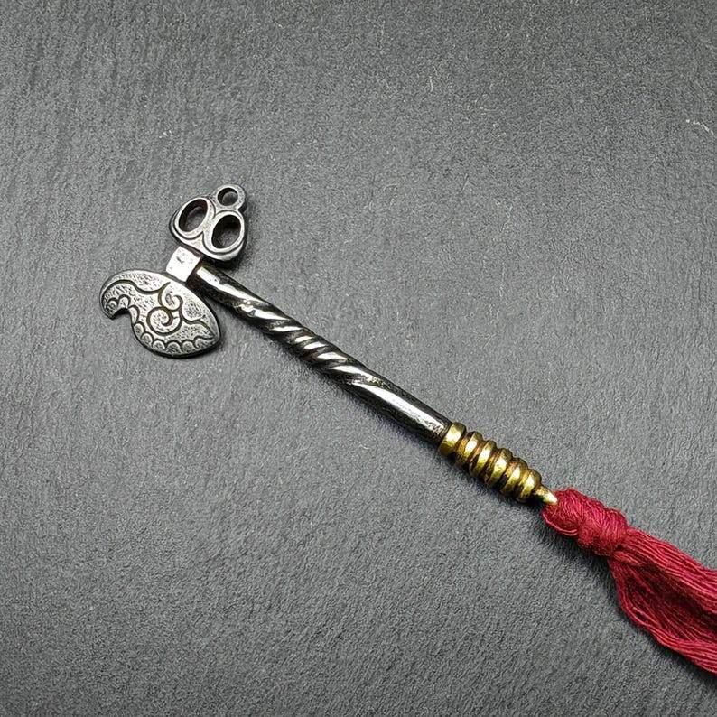 Tibetan Kartika and Ax of the Dakinis - Tibetan Buddhist art, size reference