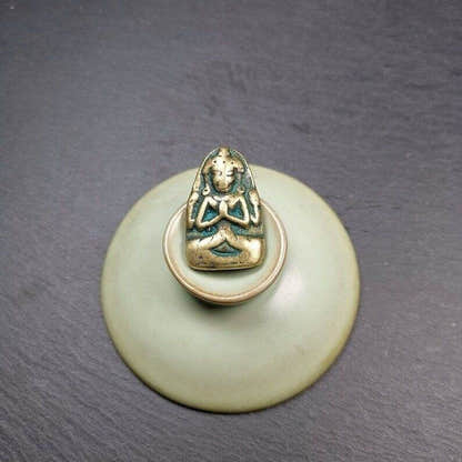 Amulet, Chenrezig Pendant Badge,32 - Tibetan Buddhist amulet, view 9