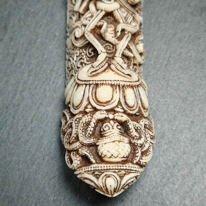 Leg Bone Carved Citipati Statue,Shmashana Adhipati Kapala Amulet Badge,Gandhanara Old Tibetan Buddhism,20th,160mm × 36mm