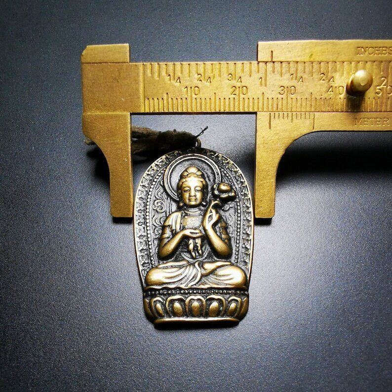 Gandhanra Tibetan Buddhist Amulet,Padmapani,Avalokitesvara,Guanyin Pendant,Made of Brass