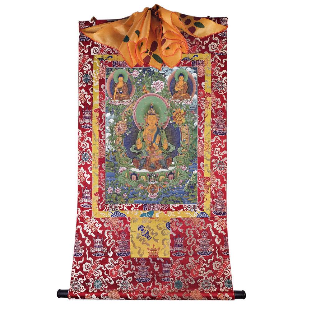 Avalokiteshvara - Tibetan thangka painting, detailed view