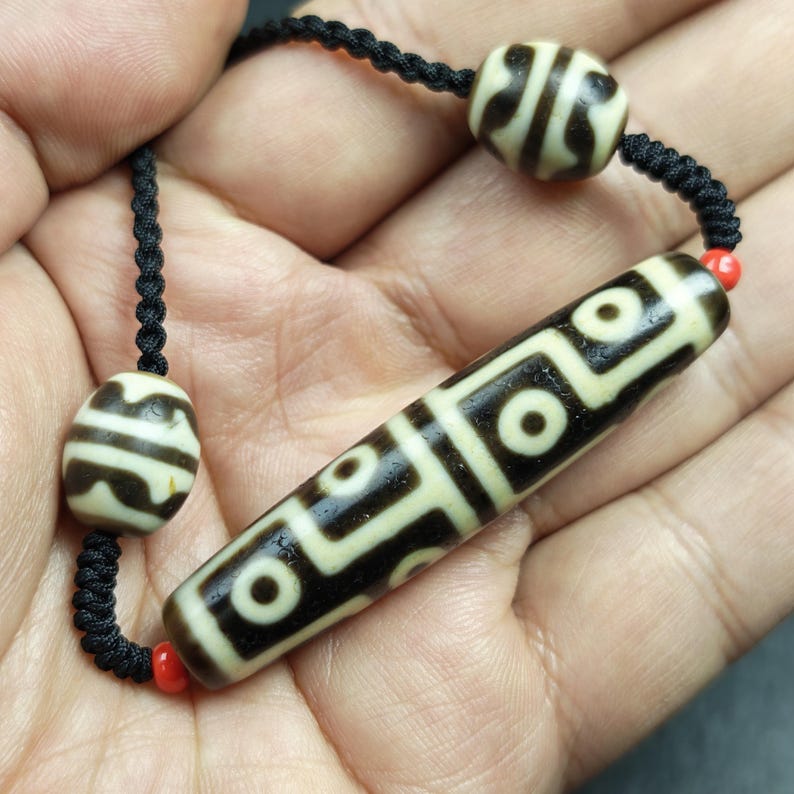 Antique 12 Eyes Dzi Bead Necklace for Man - Tibetan Buddhist bead necklace, view 10