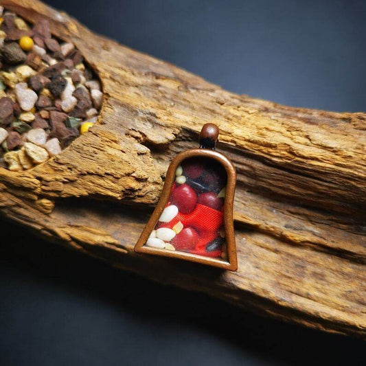 Gau Ghau Shrine, Altar Amulet Pendant - Gandhanra-ART