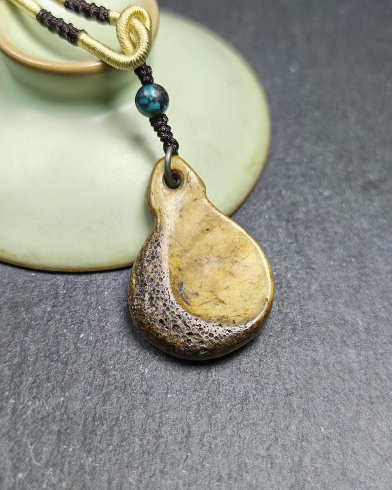 Antique Kapala Amulet - OM Letter - Gandhanra Old Tibetan Buddhism Protective Charm - 45mm × 31mm - 40 Years Old