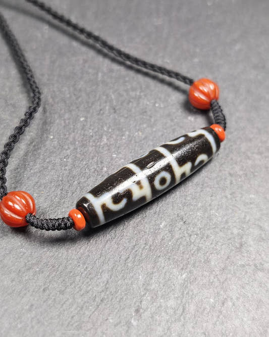Dzi Neckalce - Guru Rinpoche Three Realms 3 Eyes Dzi Bead,50 - Tibetan dzi bead, front view