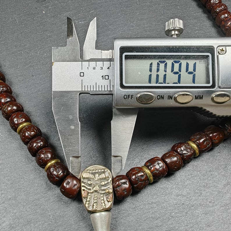 Authentic 8mm Rudraksha Necklace Mala: Tibetan 108 Prayer Beads Rosary - 40cm Stretched