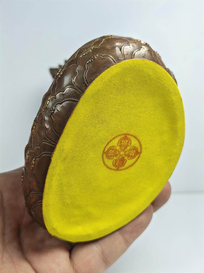 Authentic Amitayus Statue - Scared Tibetan Statue - Fully Consecrated and Blessed - Spiritual Decor - 16cm Height - Decades Old