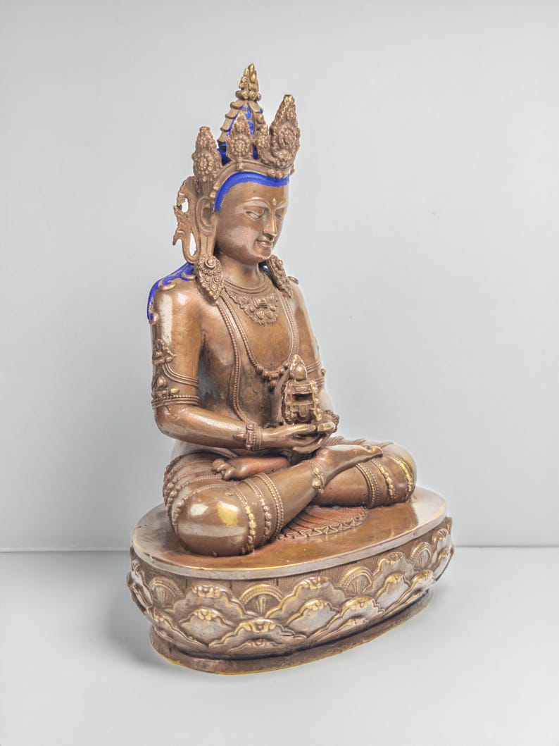 Authentic Amitayus Statue - Tibetan Statue 16cm Height - Tibetan Buddhist statue, close-up detail
