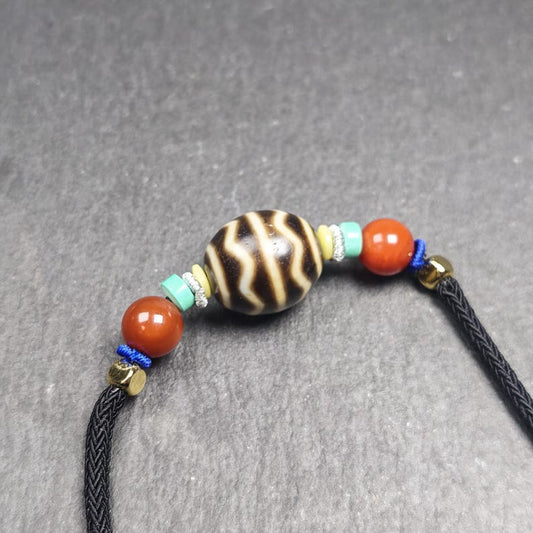 Authentic Dalo Dzi Bead Necklace - Round Wave Dzi | Tibetan Jewelry | Protection Charm | Spiritual Gift | 18*20mm
