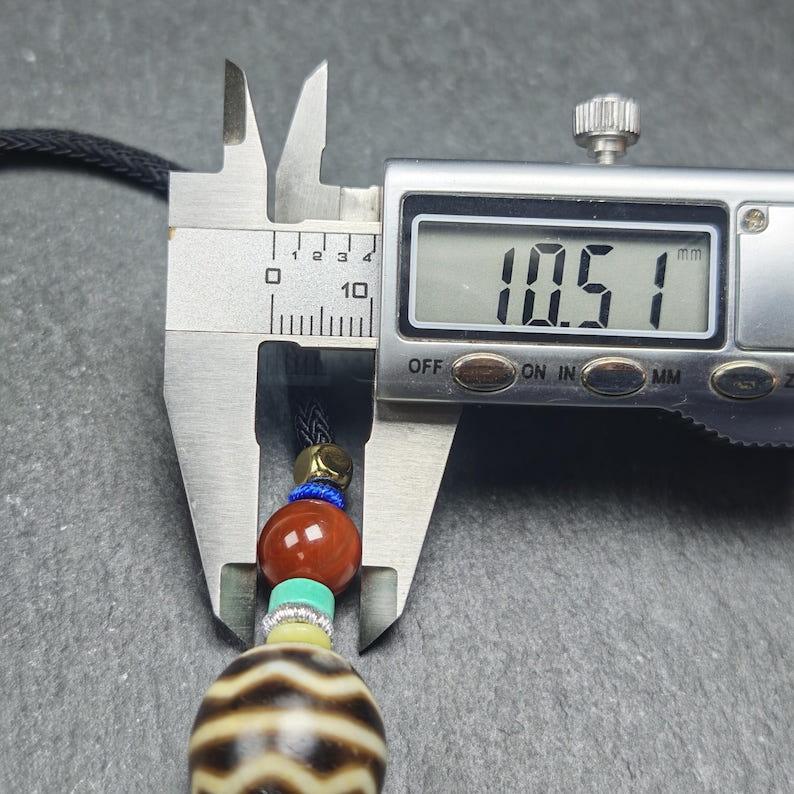 Authentic Dalo Dzi Bead Necklace - Round Wave Dzi - Tibetan Buddhist bead necklace, size reference