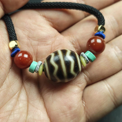 Authentic Dalo Dzi Bead Necklace - Round Wave Dzi | Tibetan Jewelry | Protection Charm | Spiritual Gift | 18*20mm