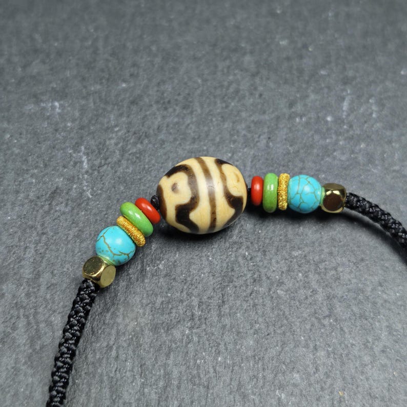 Authentic Dzi Bead Necklace - Lotus Dalo Dzi Pendant | Tibetan Jewelry | Protection Charm | Spiritual Gift | 18*15mm