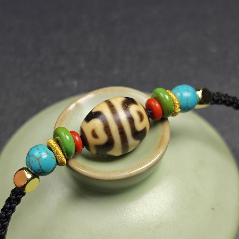 Authentic Dzi Bead Necklace - Lotus Dalo Dzi Pendant | Tibetan Jewelry | Protection Charm | Spiritual Gift | 18*15mm