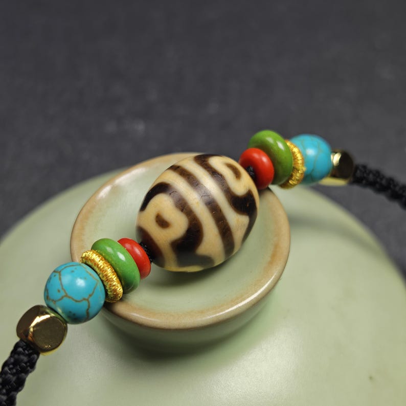 Authentic Dzi Bead Necklace - Lotus Dalo Dzi Pendant | Tibetan Jewelry | Protection Charm | Spiritual Gift | 18*15mm