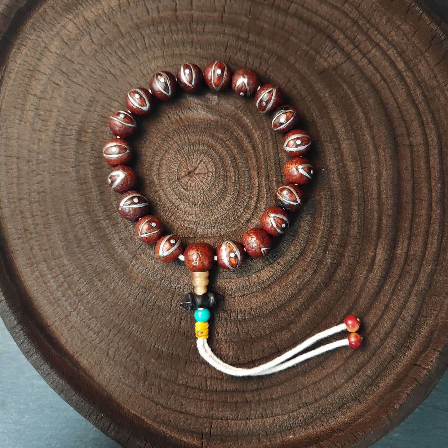 Inlaid Bodhi Seed Hand Hold Wrist Mala - Decades Old - Tibetan Buddhist mala beads, view 6