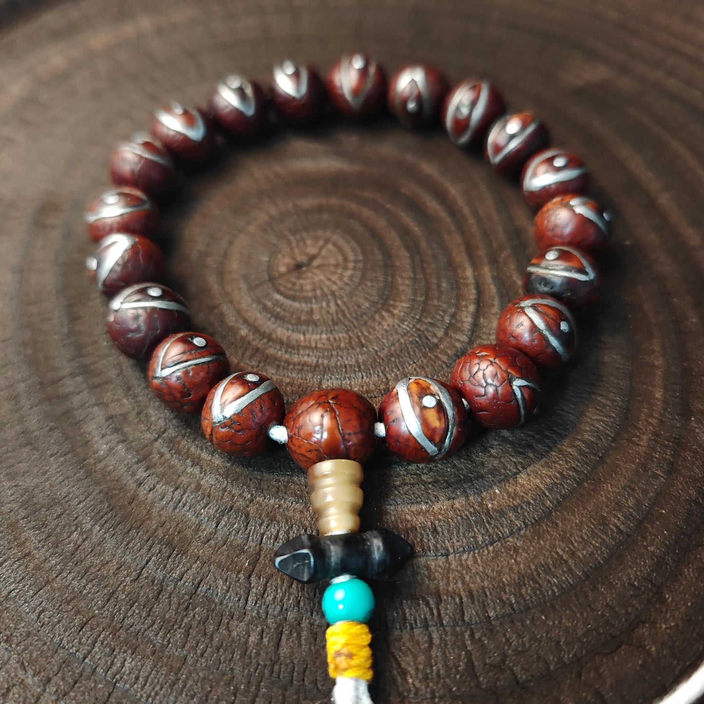 Inlaid Bodhi Seed Hand Hold Wrist Mala - Decades Old - Tibetan Buddhist mala beads, view 8