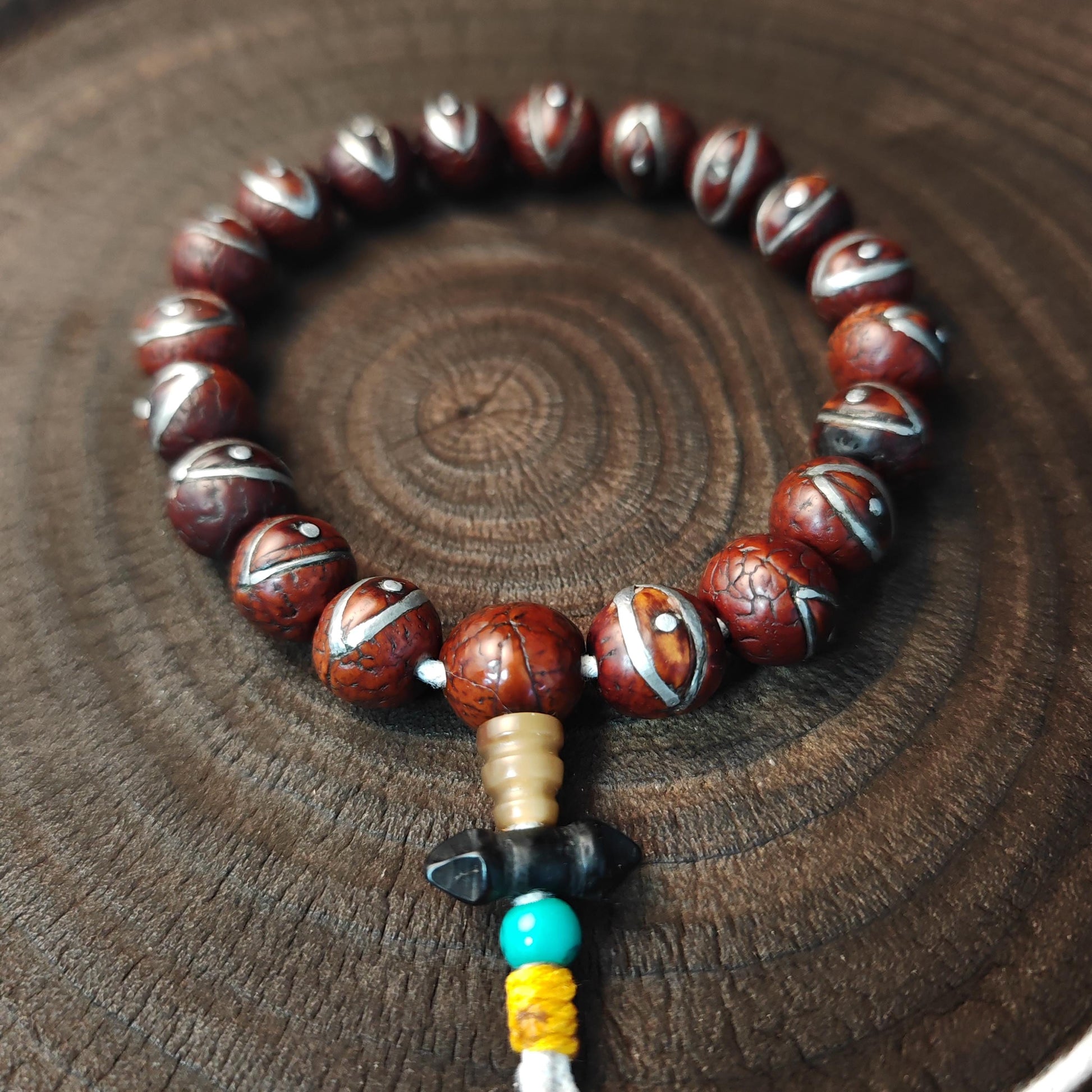Inlaid Bodhi Seed Hand Hold Wrist Mala - Decades Old - Tibetan Buddhist mala beads, view 8