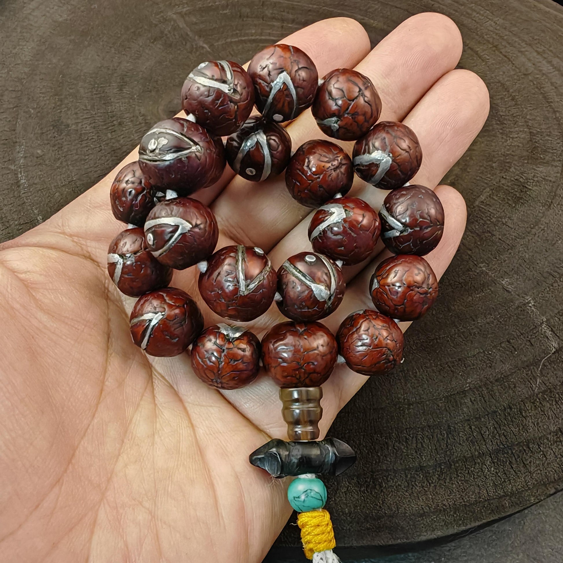 Inlaid Bodhi Seed Hand Hold Wrist Mala - Decades Old - Tibetan Buddhist mala beads, view 9