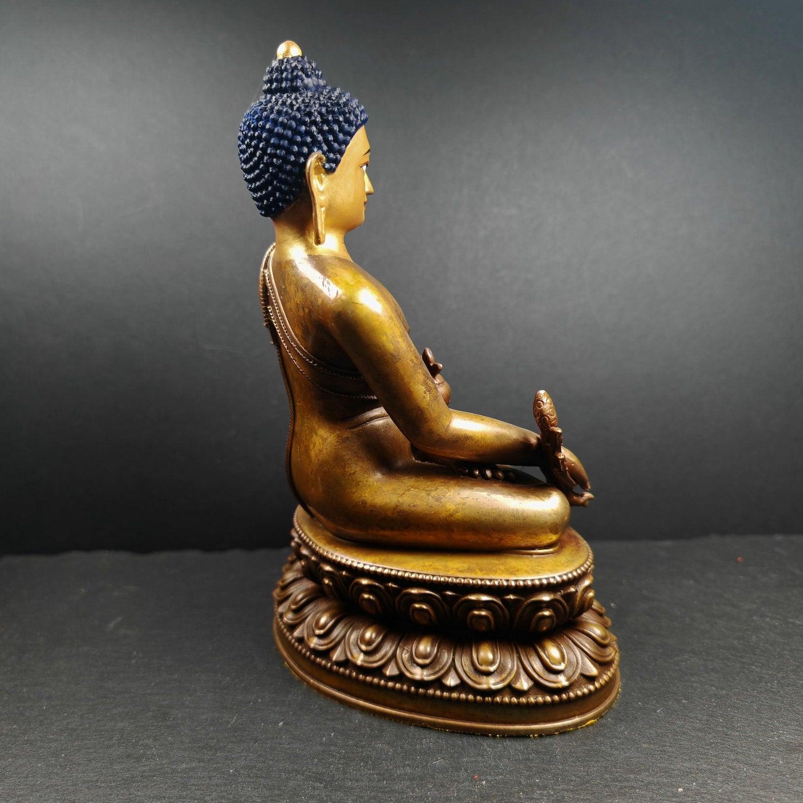 Authentic Medicine Buddha Statue - Scared Tibetan Statue - Fully Consecrated and Blessed - Spiritual Decor - Decades Old - 21cm Height