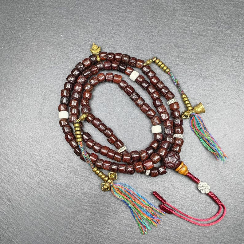 Old 8mm Rudraksha Necklace Mala - Tibetan Buddhist mala beads, detailed view