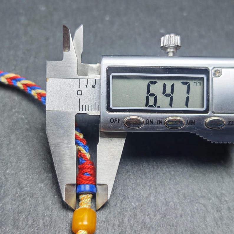 Authentic Ruyi Dzi Necklace - Fire Agate Dzi Amulet | Tibetan Jewelry | Protection Charm for Good Fortune Protection | 40*15mm