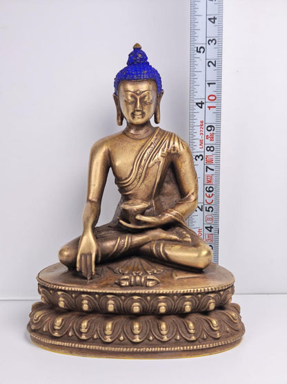 Authentic Shakyamuni Statue - Scared Tibetan Statue - Fully Consecrated and Blessed - Spiritual Decor - 60 Years Old - 13cm Height