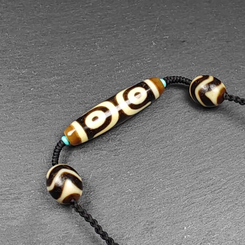 Authentic Tibetan Necklace:3 Eyes Dzi + Wave Dzi Beads Amulet,Protective Charm