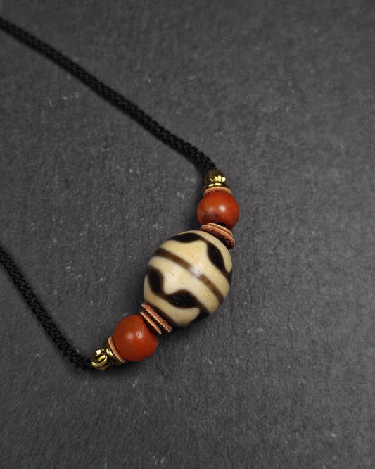 Authentic Tiger Tooth Darlo Dzi Choker - Tibetan Dzi Short Necklace - Tibetan Buddhist bead necklace, front view