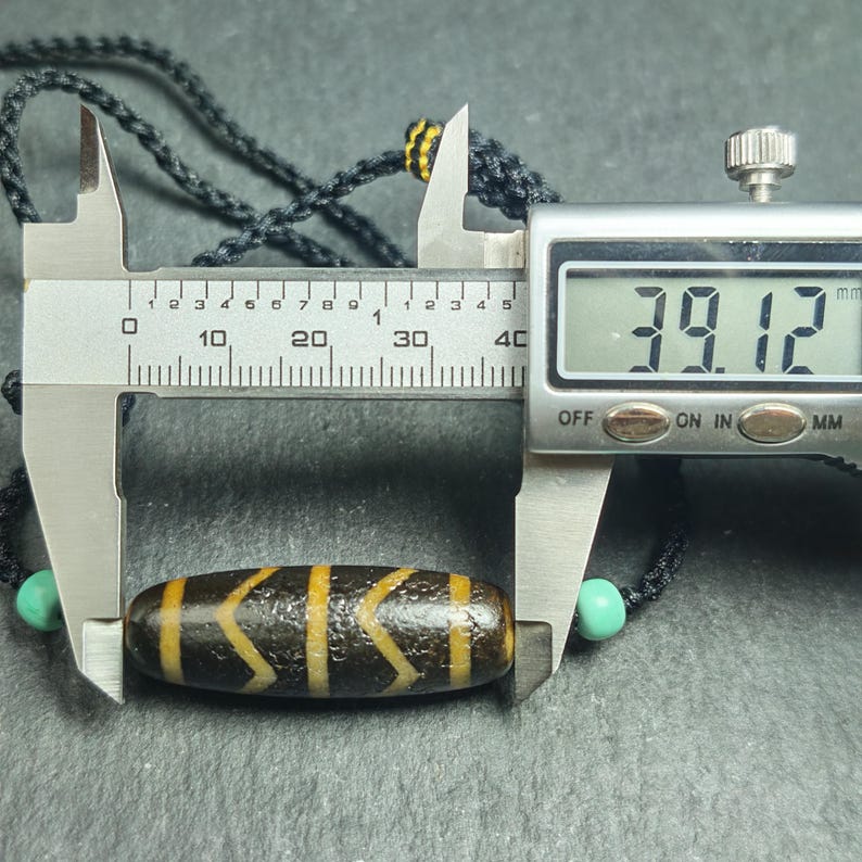 Authentic Wave Totem Dzi Clavicle Chain | Tibetan Jewelry | Protection Necklace & Good Fortune Charm | Spiritual Gift | 39*13mm