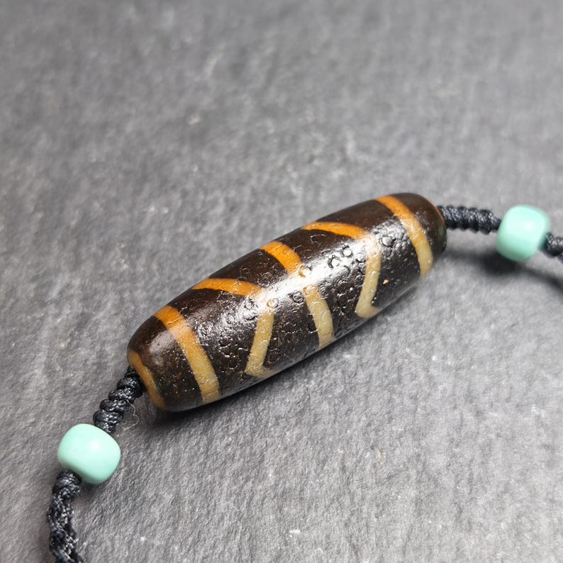 Authentic Wave Totem Dzi Clavicle Chain | Tibetan Jewelry | Protection Necklace & Good Fortune Charm | Spiritual Gift | 39*13mm