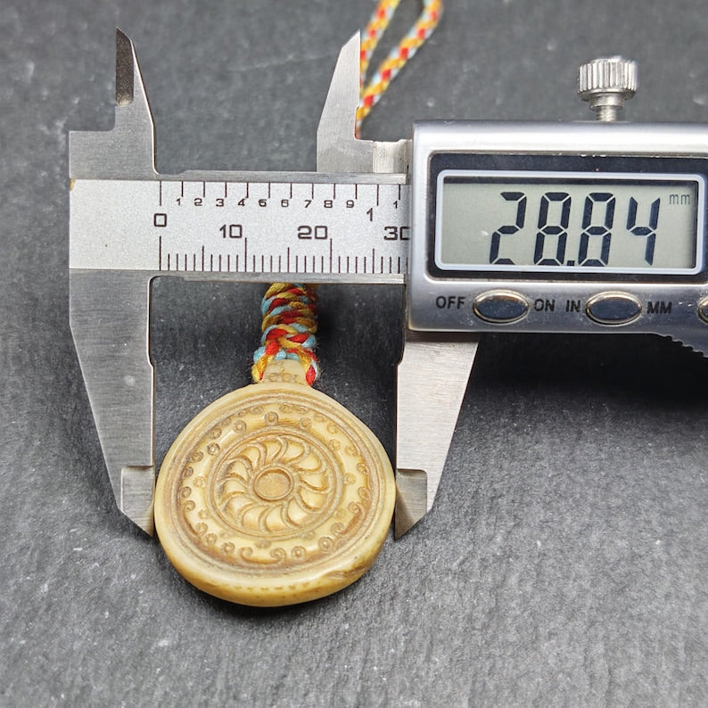 Buddhism Dharma Wheel- Hand-carved Tibetan Amulet - Protective Charm for Keychain / Bag Hanging - 30mm