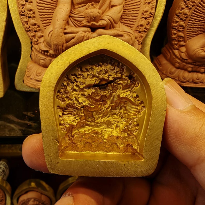 Damchen Dorje Lekpa Tsa Tsa Mold - 4cm Height: Tibetan Buddha Statue Maker for Ritual Sacred Art & Offering