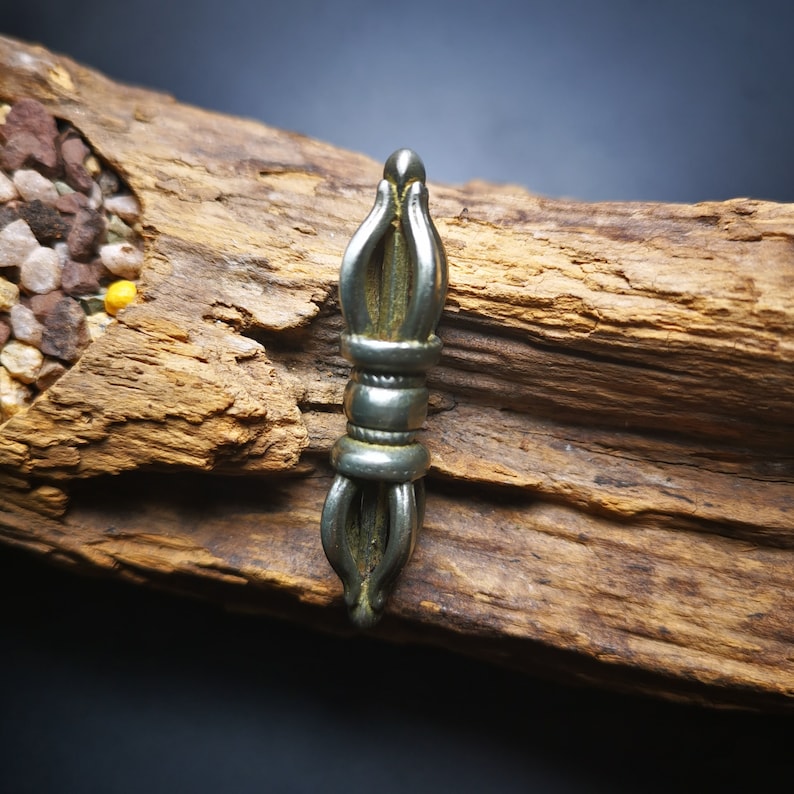 Five-pronged Vajra Dorje,Tibetan Buddhism (Vajrayana) Ritual Implement