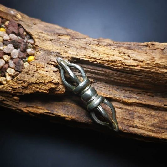 Five-pronged Vajra Amulet - Gandhanra-ART