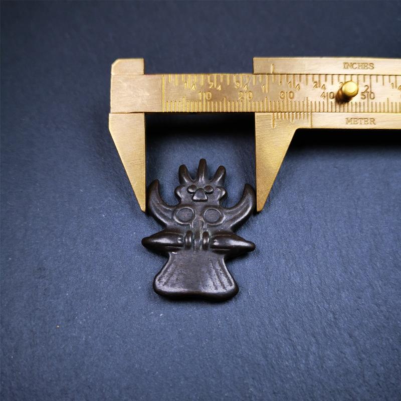 Garuda Amulet - 1.38" - Tibetan Buddhist amulet, view 10