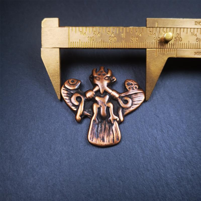 Garuda Amulet - 1.57" - Tibetan Buddhist amulet, size reference
