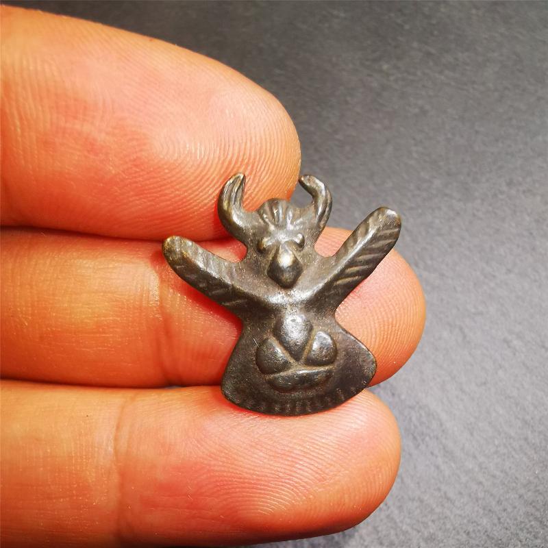 Garuda Amulet - 0.79" - Tibetan Buddhist amulet, view 6