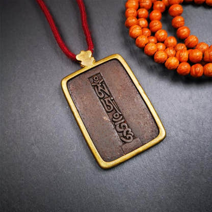 Om Melong Amulet 2.76" - Tibetan Buddhist amulet, close-up detail