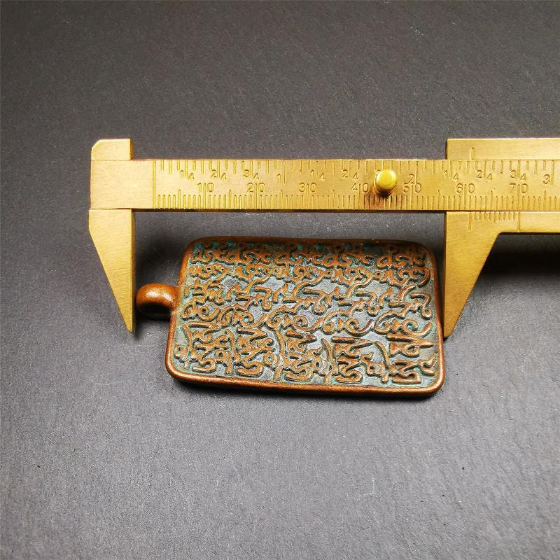 Om Melong 2.44" - Tibetan Buddhist art, size reference