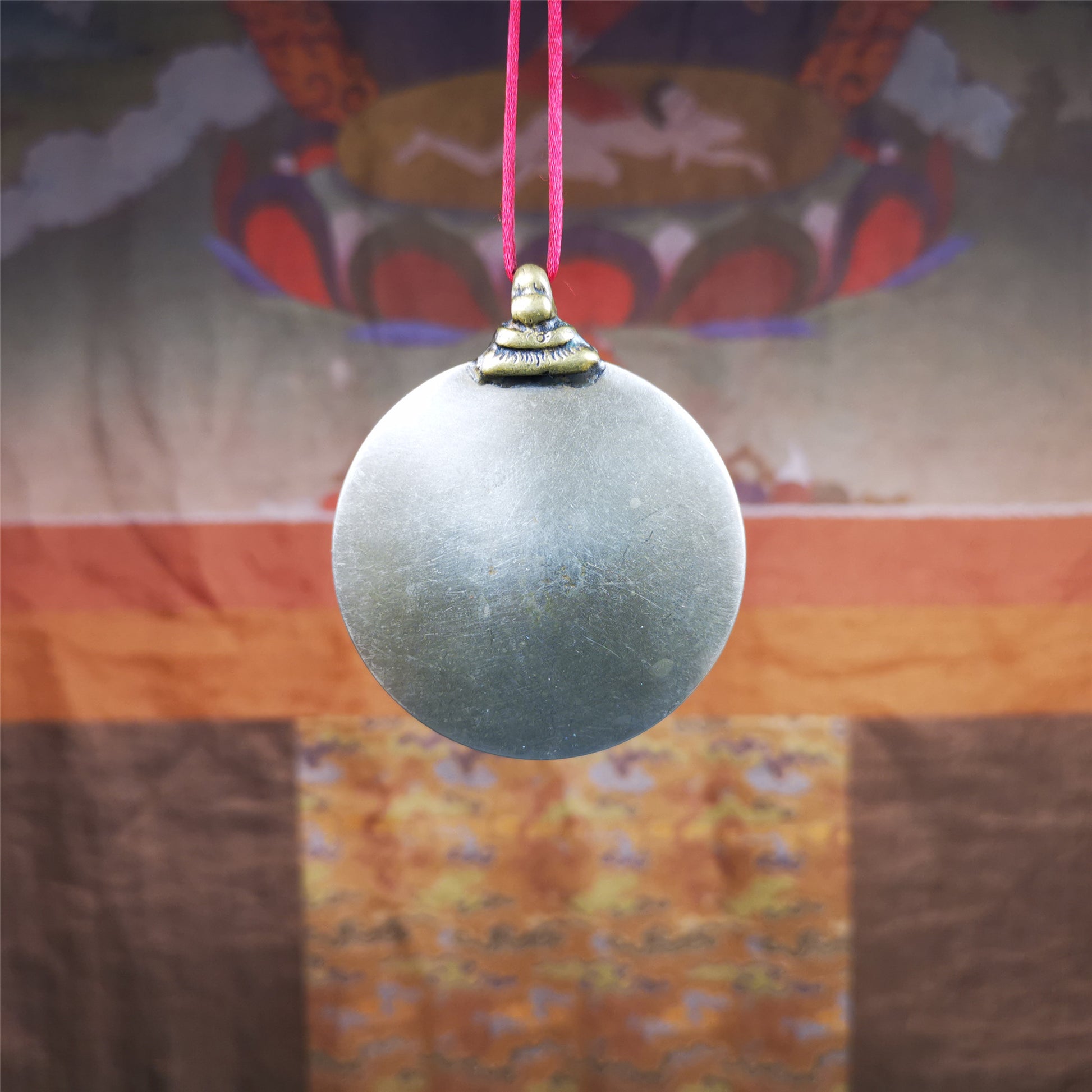 This melong calendar badge was collect from Kathok Monastery Tibet about 50+ years. This batch of melong are sacred  amulets used by Kathok Monastery to present to believers,consecrated and blessed by lama. It adopts a split casting method,1.89 inch.